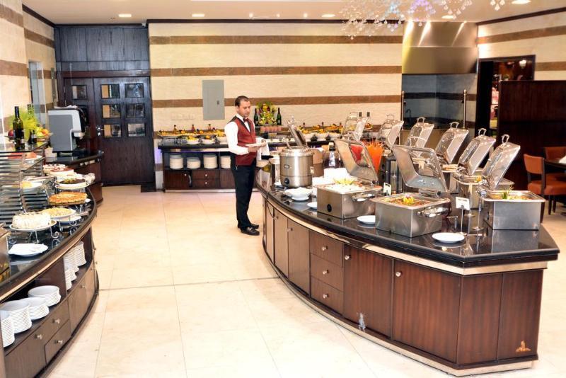 Golden Bujari Hotel Al Khobar Esterno foto