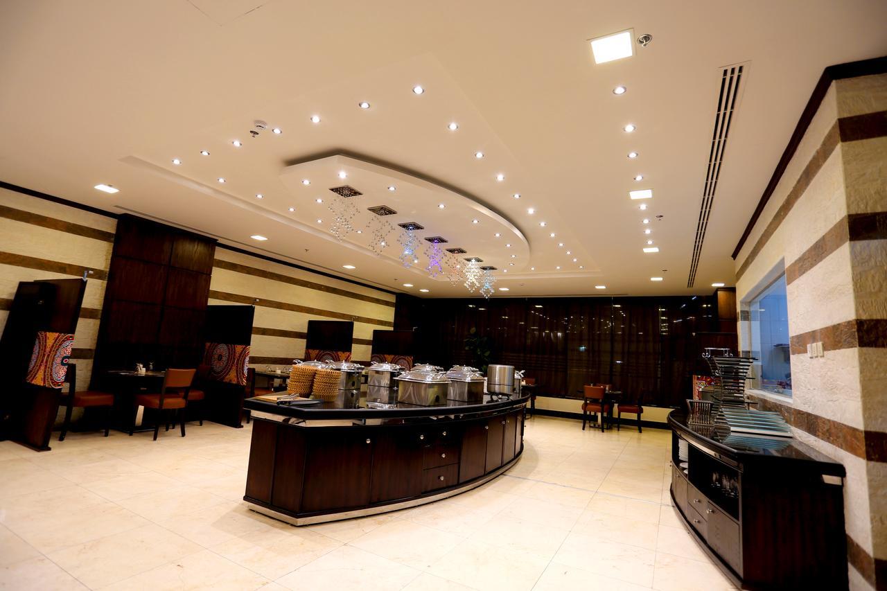 Golden Bujari Hotel Al Khobar Esterno foto