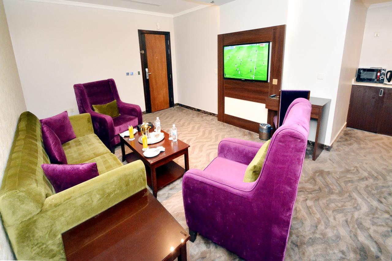 Golden Bujari Hotel Al Khobar Esterno foto